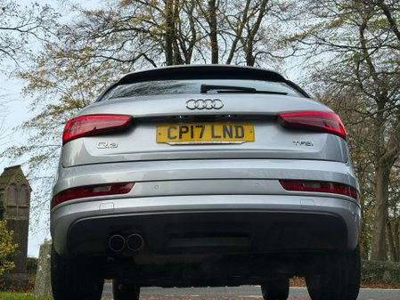 Audi Q3 TFSI SPORT 18