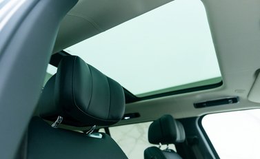 Land Rover Range Rover D350 Autobiography LWB 7 Seater 10