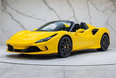 Ferrari F8 SPIDER