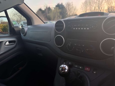 Citroen Berlingo Multispace 1.6 Berlingo Multispace XTR HDi 90 5dr 30