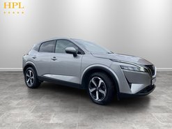 Nissan Qashqai 1.3 DIG-T MHEV N-Connecta SUV 5dr Petrol Hybrid Manual Euro 6 (s/s) (140 ps