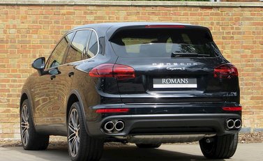 Porsche Cayenne S Diesel 4