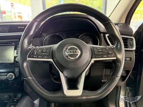 Nissan Qashqai 1.5 dCi N-Connecta Euro 6 (s/s) 5dr 52