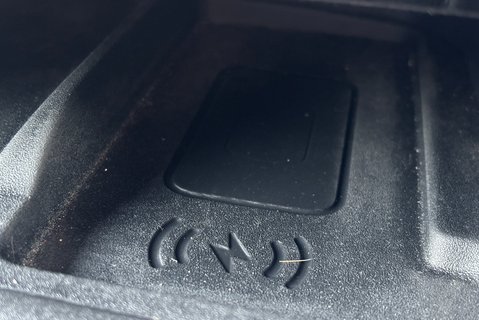 Land Rover Discovery D300 R-Dynamic HSE MHEV Panel Van 30