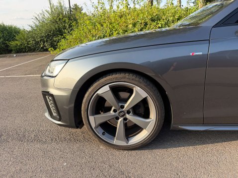 Audi A4 2.0 TFSI 40 Black Edition Estate 5dr Petrol S Tronic Euro 6 (s/s) (190 ps) 27