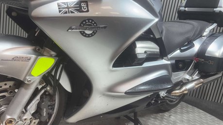 Honda ST 2011 39K NEW MOT SERVICED FULL LUGGAGE 1300CC 24