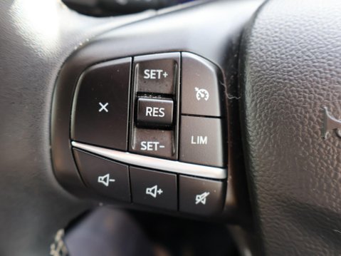 Ford Kuga 2.5h Duratec Vignale CVT Euro 6 (s/s) 5dr 22