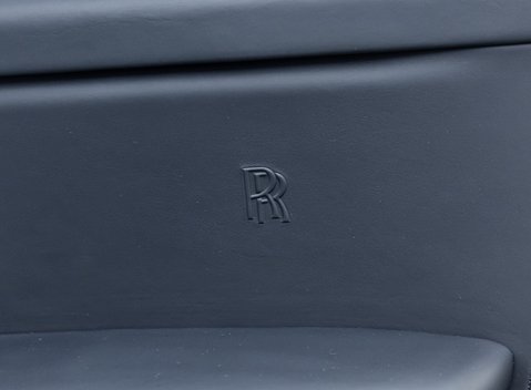 Rolls-Royce Cullinan BLACK BADGE 33