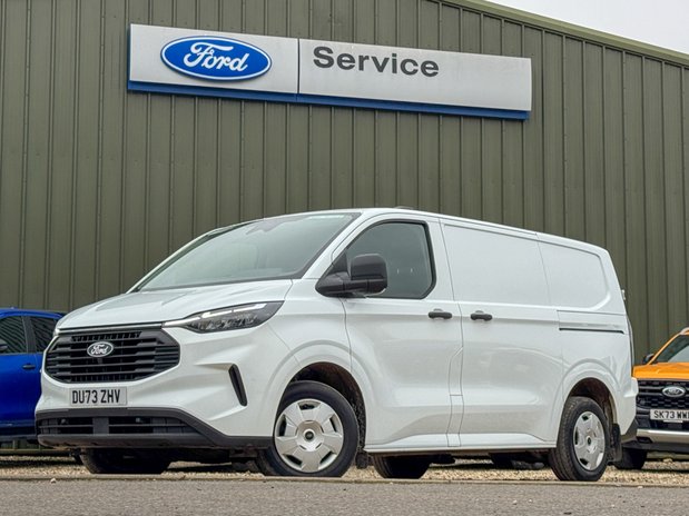 Ford Transit Custom SWB L1H1 Low Roof Trend 280 Air Con Cam Carplay Sensors EURO 6 1