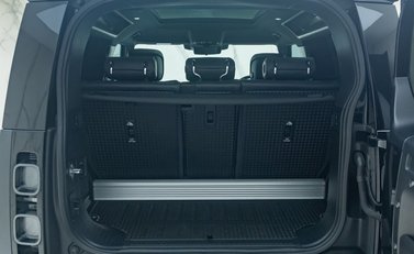 Land Rover Defender 90 V8 CARPATHIAN EDITION 39