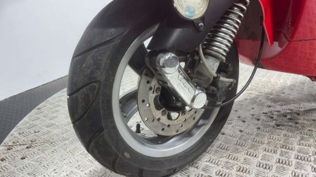 Piaggio Vespa GTS 2006 ONLY 10K 250CC PROJECT BIKE CLEAN EXAMPLE 26