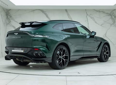 Aston Martin DBX 707 3