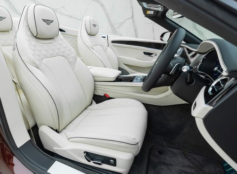 Bentley Continental GT V8 Convertible 15
