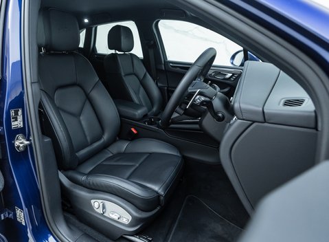 Porsche Macan GTS 14