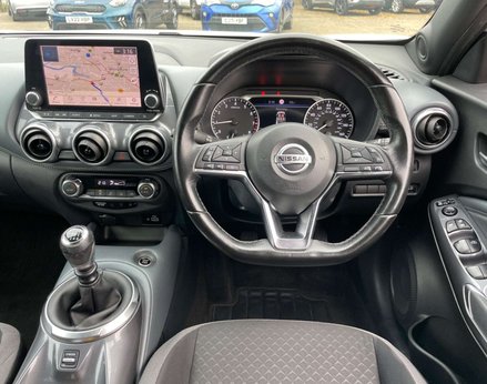 Nissan Juke 1.0 Juke N-Connecta DiG-T 5dr 18