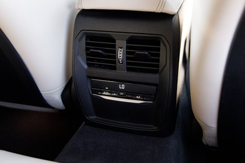 BMW 3 Series 320I M SPORT 45