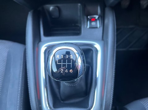 Nissan Qashqai 1.5 DCI N-TEC 22