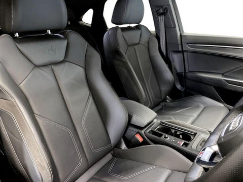 Audi Q3 2.0 TFSI 40 S line Sportback 5dr Petrol S Tronic quattro Euro 6 (s/s) (190 11
