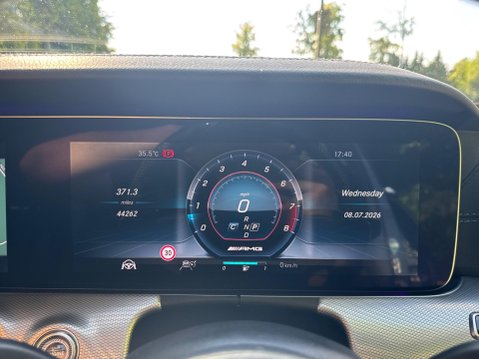 Mercedes-Benz E Class 4.0 E63 V8 BiTurbo AMG SpdS MCT 4MATIC+ Euro 6 (s/s) 4dr 69