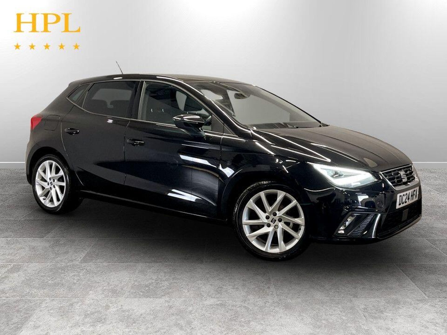 SEAT Ibiza listing photo