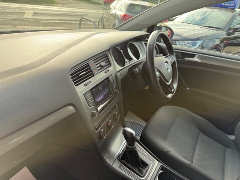 Volkswagen Golf 1.4 TSI BlueMotion Tech SE DSG Euro 5 (s/s) 5dr 16