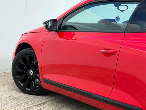 Volkswagen Scirocco 2.0 Scirocco GT BlueMotion Technology TDI 3dr 36