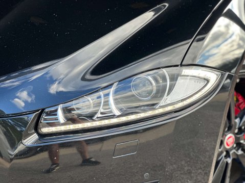 Jaguar XF 3.0 XF S Portfolio V6 D Auto 4dr 26