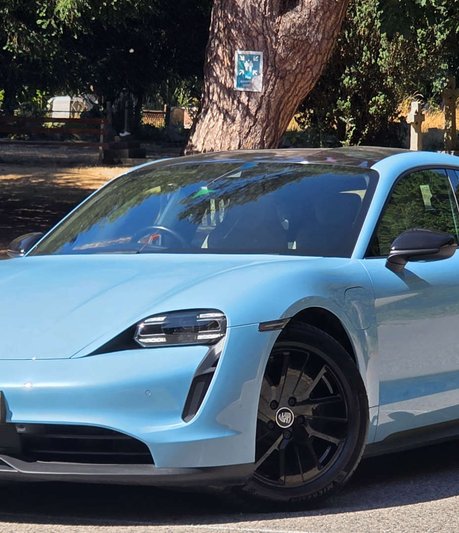 Porsche Taycan Taycan 4x2 4dr