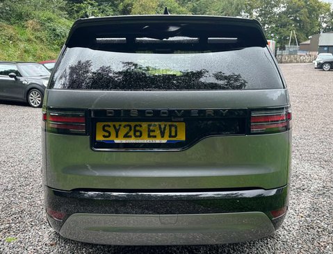 Land Rover Discovery 3.0 Discovery Dynamic HSE D MHEV Automatic 4WD 5dr 7