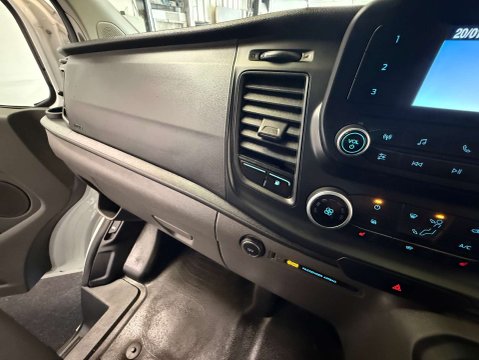 Ford Transit Custom 1.0 Transit Custom 340 Leader PHEV CVT 22