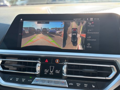 BMW M4 3.0 BiTurbo Competition Coupe 2dr Petrol Steptronic Euro 6 (s/s) (510 ps) 37