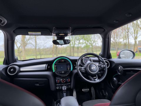 Mini Hatch 2.0 John Cooper Works Auto 3dr 2