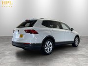 Volkswagen Tiguan Allspace 1.5 TSI Life SUV 5dr Petrol Manual Euro 6 (s/s) (150 ps) Bluetooth - DAB Ra 7