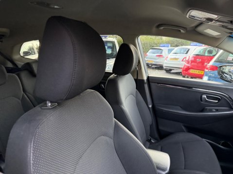 Kia Carens 1.7 CRDi 2 Euro 6 (s/s) 5dr 13