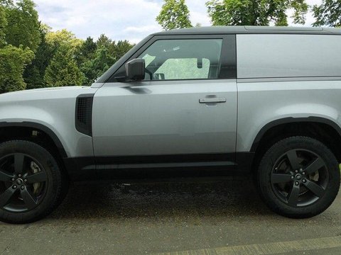 Land Rover Defender 3.0 D300 MHEV X-Dynamic HSE Hard Top SUV Auto 4WD SWB Euro 6 (s/s) 3dr 6