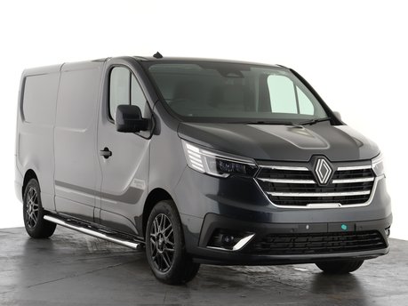 Renault Trafic LL30 Blue dCi 170 Graphite Edition Van EAG9