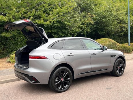 Jaguar F-Pace 2.0 D200 MHEV R-Dynamic HSE Auto AWD Euro 6 (s/s) 5dr 44
