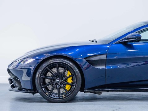 Aston Martin Vantage 4.0 V8 Coupe 2dr Petrol Auto Euro 6 (510 ps) 25