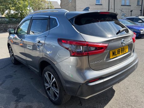 Nissan Qashqai N-CONNECTA DIG-T 6