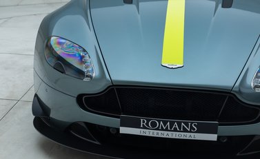 Aston Martin V8 Vantage AMR 27