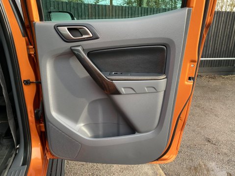 Ford Ranger WILDTRAK 4X4 DCB TDCI 16