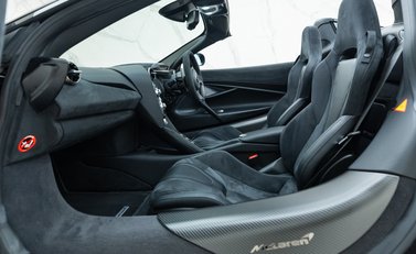 McLaren 720S Performance Spider 22