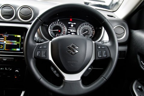 Suzuki Vitara SZ-T BOOSTERJET MHEV 20