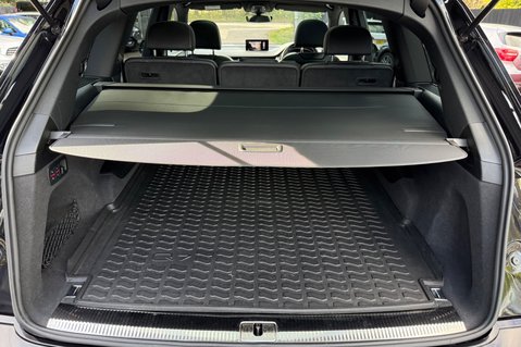 Audi Q7 TDI QUATTRO S LINE - ONE OWNER - PAN ROOF  60