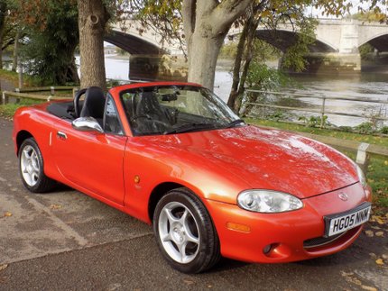 2005 MX 5 ICON YEAR 2005 05 MILEAGE 39,497 MILES COLOUR ORANGE TRANSMISSION MANUAL 5,750... photo