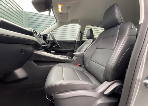 MG ZS 1.5 HYBRID+ TROPHY 16