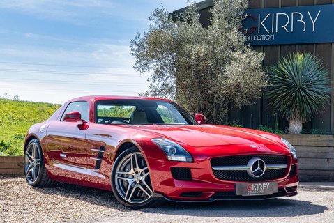 Mercedes-Benz SLS Coupe 2