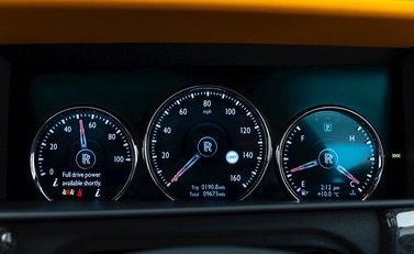 Rolls-Royce Cullinan Black Badge 20