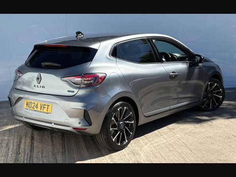 Renault Clio 1.6 Clio Espirit Alpine E-Tech HEV Auto 5dr 37