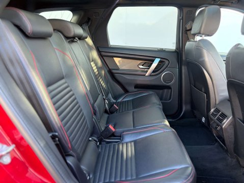 Land Rover Discovery Sport 2.0 Discovery Sport R-Dynamic HSE D Auto 4WD 5dr 23
